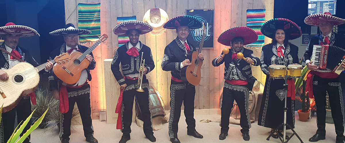 Mariachis voor 40 Jaar getrouwd zijn